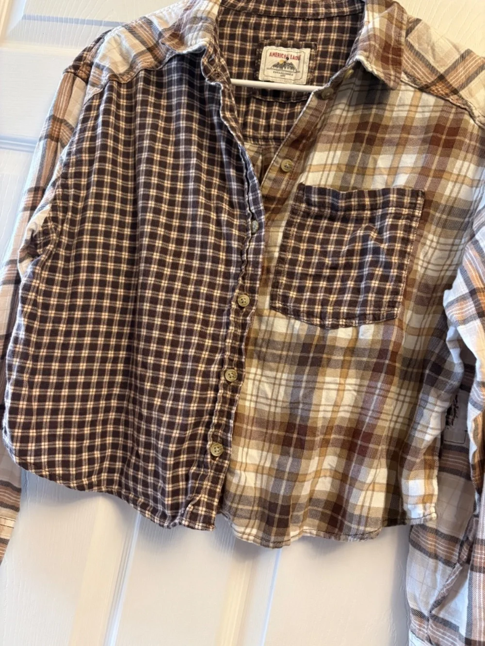 American Eagle Cropped Plaid Shirt